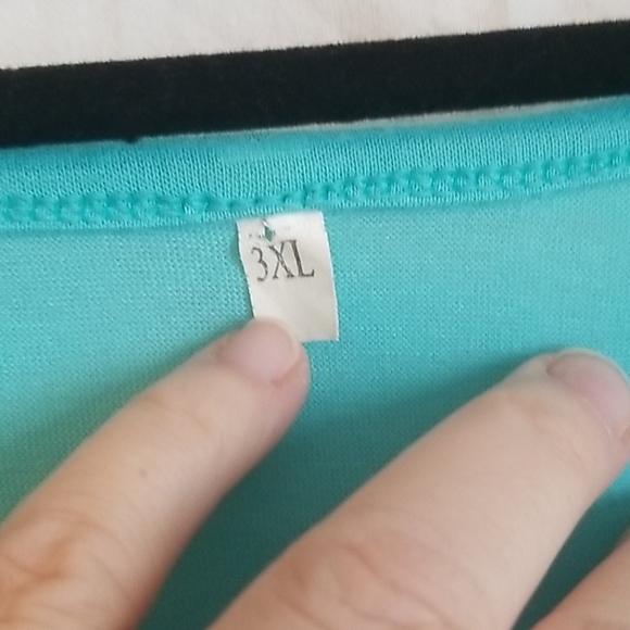 3xl super soft cowl neck top with side ruching - Picture 3 of 5